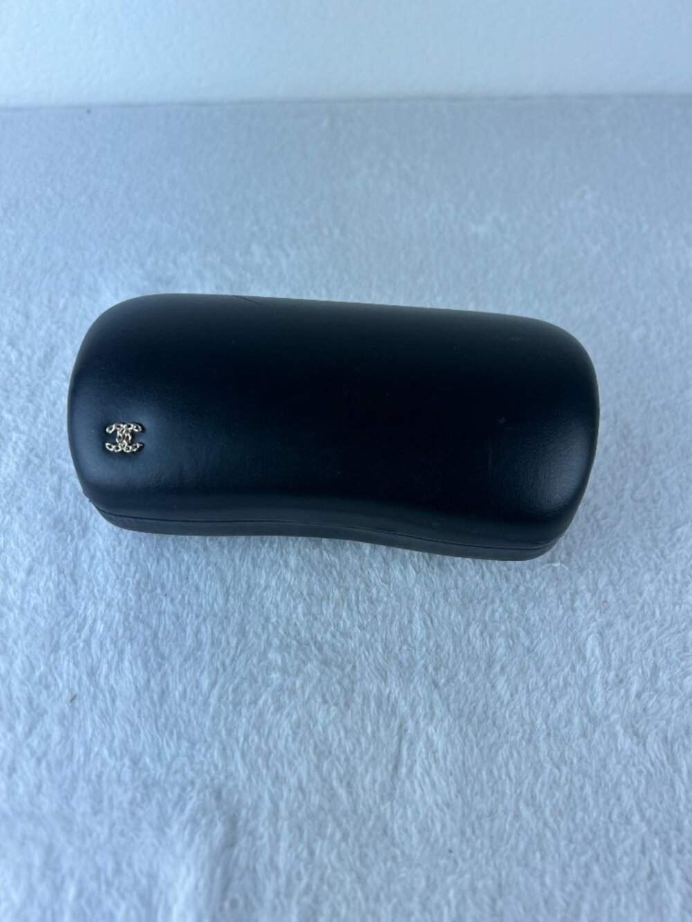 CHANEL Sunglasses Black Hard Case – CC Logo